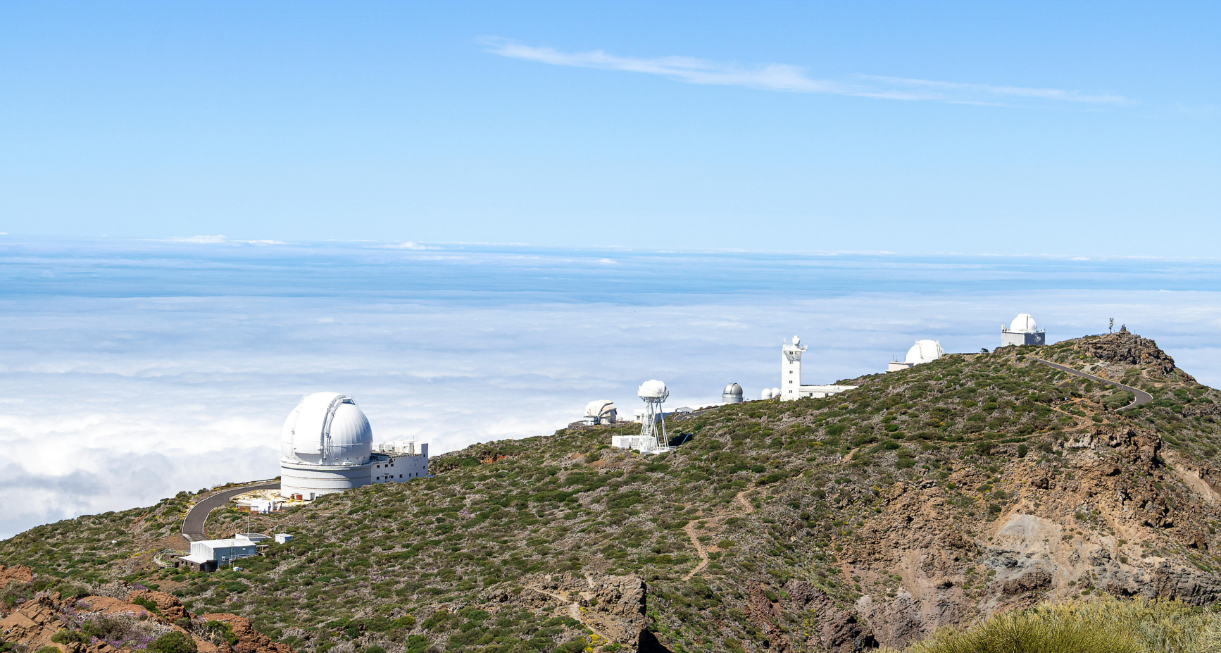 O Observatório de Roque de los Muchachos, situado no pico mais alto de La Palma